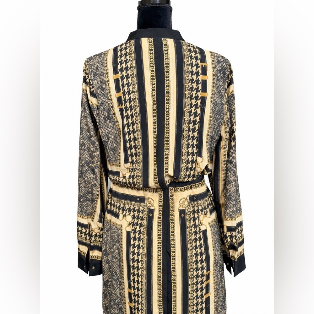 Michael Kors Scarf Print Dress Size 8 Black Gold Chain Belted Long Sleeve Luxury - Picture 3 of 9